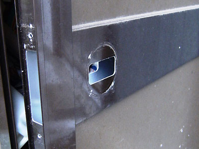 ������h�A�̌��̌���