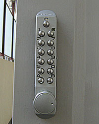 �L�[���b�N�X��t��