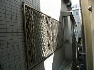 �q�V�N���X�ʊi�q��t��