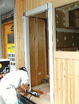 �����K���X�h�A��t��