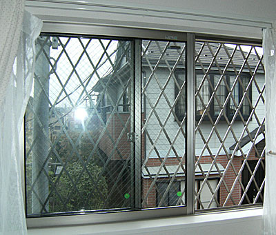 �ʊi�q��t�F�{�H��