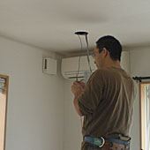 �{�H��0112-�d���V���b�^�[�Ɍ����H��