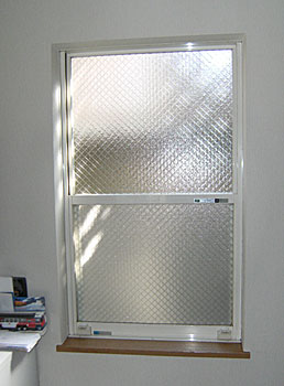 �G�R�K���X�Ɍ����i�y���v���X�j