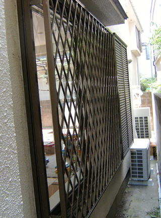 �ʊi�q���t��