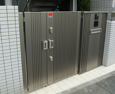 �d�C���t����H��